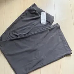 UNIQLO クレープジャージーストレートパンツ