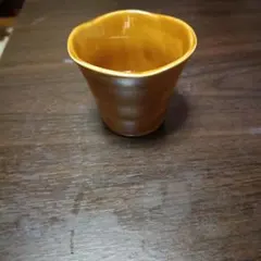 オレンジ色 陶器製 お猪口