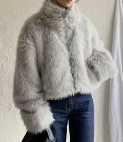ハウディ eco fur peplum coat 最終値下げ - メルカリ