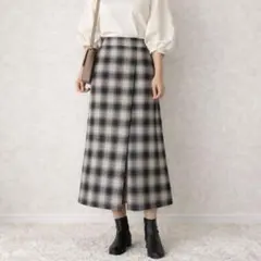 GU【S】オンブレチェックナローミディスカート ラップ風 フロントスリットのサムネイル