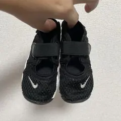 Nike エアリフト リトルリフト　黒 メッシュ　サンダル