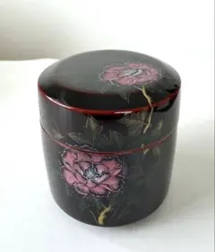 沈金牡丹絵 溜雪吹　棗　茶道具のサムネイル