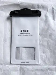 SESSION. 防水ケース 透明ポケット付き
