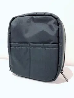 【新品】無印良品 ナイロンメイクポーチ ブラック 黒