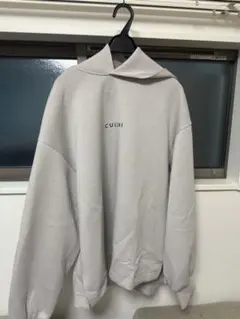 クルニロゴパーカー