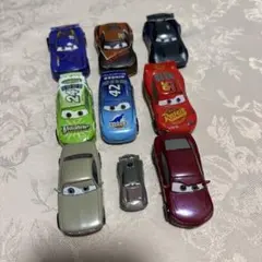 ディズニー　カーズ　ミニカー　送料込み