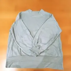 オリーブグリーントレーナー M