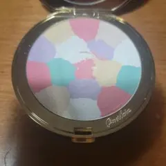 GUERLAIN ゲラン　les meteorites voyageのサムネイル