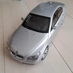 BMW 3シリーズ セダン ミニカー シルバー 京商 1/18 - メルカリ