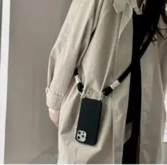 iPhoneケース　iPhone13 ショルダー　紐付き　ブラック　黒