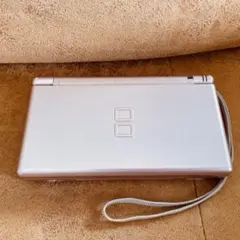 【ジャンク品】任天堂 Nintendo DS Lite 本体 メタリックロゼ
