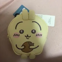 GU ちいかわ　うさぎ　ポーチ