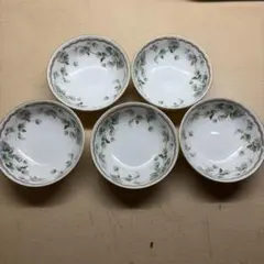 NARUMI葉とベリーの装飾 食器セット 小皿5枚のサムネイル