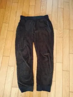 ユニクロ ジョガーパンツ S 黒 ボア 部屋着 パジャマ 暖かい冬用 スウェット