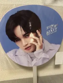 This is KENTY LOVE KENTY ジャンボうちわのサムネイル