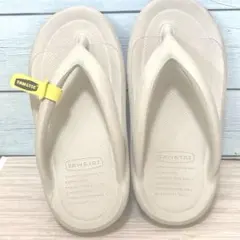 TAW＆TOEトーアンドトーFlipflop Zerovityリカバリーサンダルのサムネイル