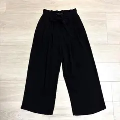 ZARA BASIC 黒 ワイドパンツ