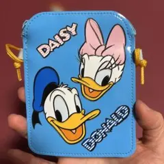 東京ディズニーリゾート ドナルド・デイジーパスポート入れ