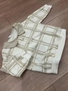 Item thumbnail for item 06a6b24c-9e44-4231-8e8e-251b6b47090a