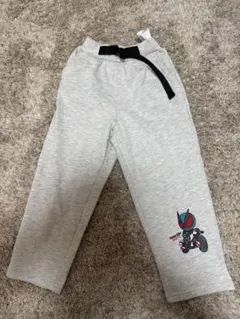 仮面ライダーゼッツ　バンダイアパレル グレー 長ズボン 110cm