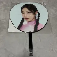 2026年最新】lE sserafim うちわ ユンジンの人気アイテム - メルカリ