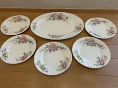 ロイヤルドルトン（Royal Doulton）　アルカディア（Arcadia）のサムネイル
