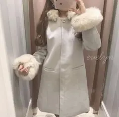 evelyn ファー付きコート