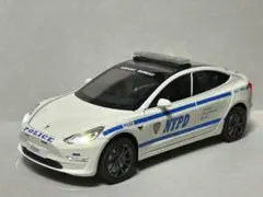 新品未開封品 入手極難 中国公安警察パトカー 在日秘密警察1/32合金製