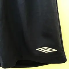Umbro ネイビー ハーフパンツ