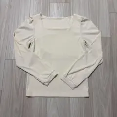 66%girls アイボリー スクエアネック 長袖 トップス F