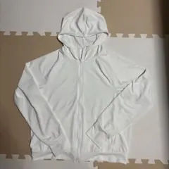 UNIQLO エアリズムUVカットメッシュパーカ（リラックス・長袖）