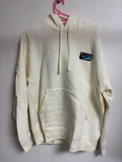 Nike クリーム色 パーカー Lサイズ
