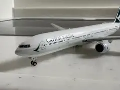キャセイパシフィック B747-400 VR-HUH 旧塗装 1/400 HX - メルカリ