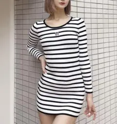 GYDAプレートタイトニットワンピース