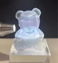 天然石　イットリウム　フローライト　パープル　くまカービング