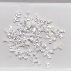 【残り1点】　ネイルパーツ　白リボン　パール　ホワイト　春夏　80個　ランダム