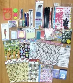 鉛筆 消しゴム 定規 メモ 付箋 シール 巾着 絵筆 単語帳 文具まとめ 50点のサムネイル