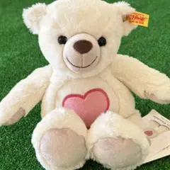 Item thumbnail for item 255a980a-b404-43dc-97ce-0e54c2c6e4a0