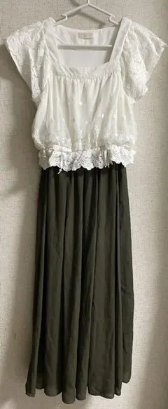 Item thumbnail for item cee13b77-a4a9-496d-8ec2-5a2c4df5c9c9