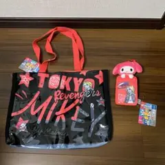 東京リベンジャーズ サンリオ　ディスプレイバッグパスケースセット
