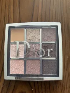 Dior バックステージ　アイパレット　002 クール