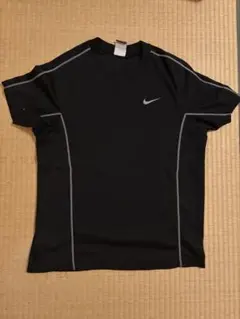 Nike DRI-FIT 半袖Tシャツ Mサイズ 黒