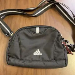 adidas ショルダーバッグ 黒