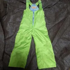 子ども用 緑色オーバーオールと黄色ジャケットセット