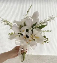 アーティフィシャルフラワーブーケ　造花ブーケホワイトブライダル前撮り二次会胡蝶蘭