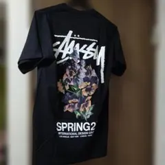 Stüssy SPRING20 フラワープリント Tシャツ