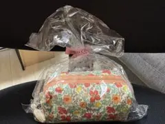 新品！ リバティ LIBERTY 花柄ポーチのサムネイル