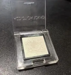 ADDICTION TOKYO 単色アイシャドウ パール111p