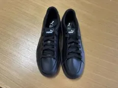 PUMA ブラック コートポイント VULC V2 ユニセックス大人　スニーカー