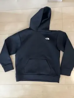 パーカー　ブラック　ノースフェイス